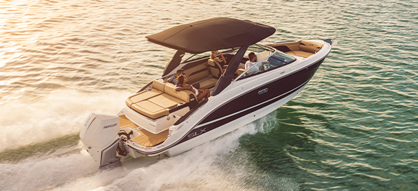 Sea Ray SLX Series | MarineMax