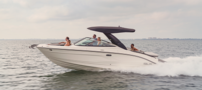 Sea Ray Buying Guide, Find the Right Sea Ray Boat For You