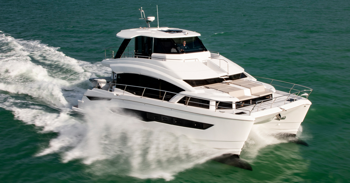 Boating Tips: Yacht Handling | MarineMax