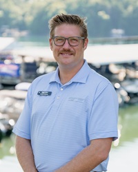 Headshot of Drew Mead