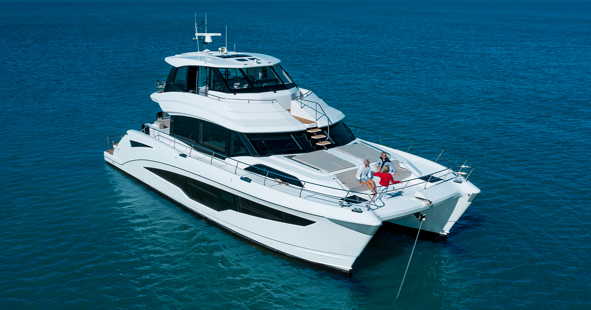 Aquila Luxury Power Catamarans | MarineMax